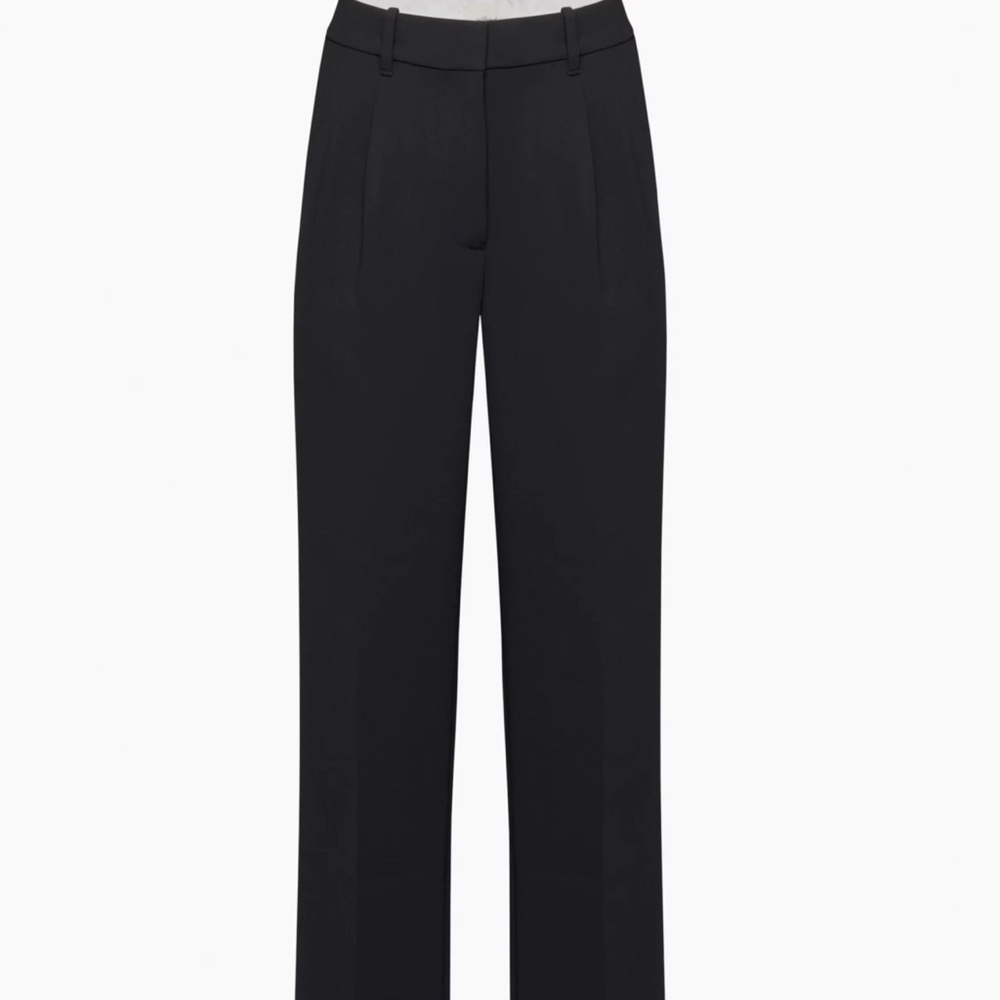Aritzia Effortless Pant Regular length black